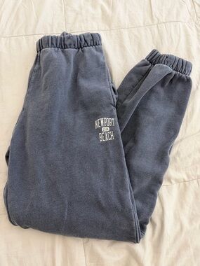 Brandy Melville Newport Beach sweatpants
